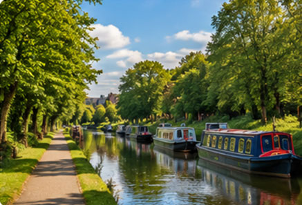 Canal and countryside near Bishopbriggs, East Dunbartonshire